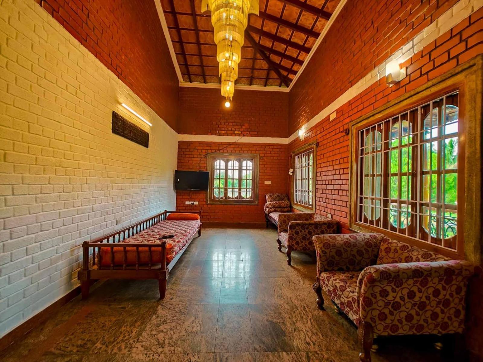 Villa Royal Experiences Chettinad Sea Side Villa, Kanathur Ecr
